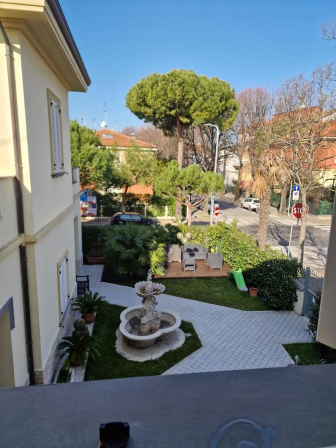 Villa Sante Residence ペザロ エクステリア 写真